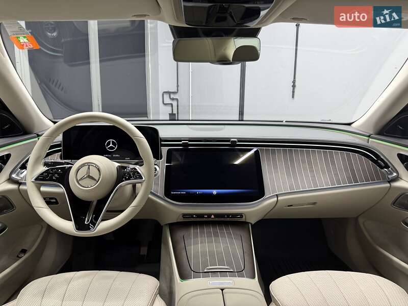 Седан Mercedes-Benz E-Class 2024 в Киеве