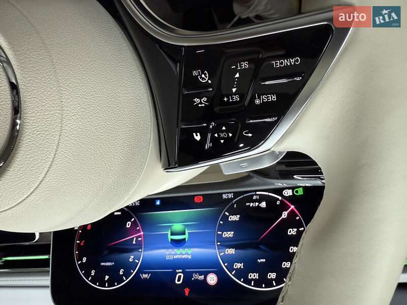 Седан Mercedes-Benz E-Class 2024 в Киеве