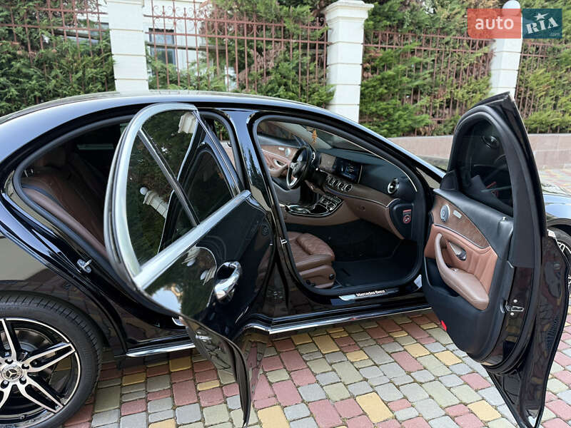 Седан Mercedes-Benz E-Class 2016 в Одессе