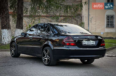 Седан Mercedes-Benz E-Class 2004 в 