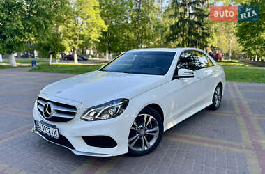 Седан Mercedes-Benz E-Class 2015 в 