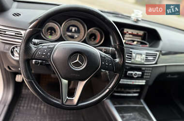Седан Mercedes-Benz E-Class 2014 в 
