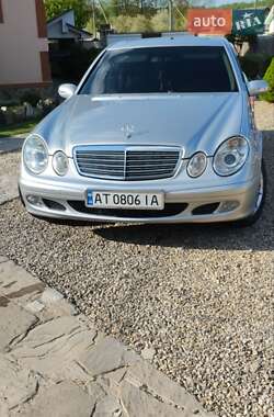 Седан Mercedes-Benz E-Class 2003 в 