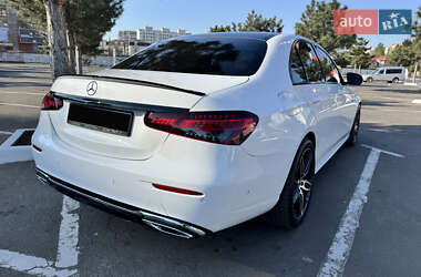 Седан Mercedes-Benz E-Class 2022 в 
