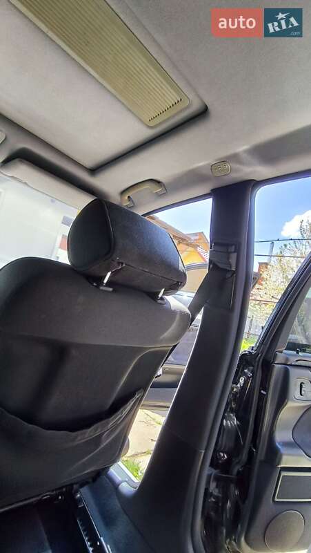 Седан Mercedes-Benz E-Class 2001 в Бориславе