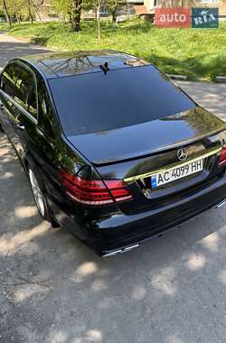 Седан Mercedes-Benz E-Class 2015 в 