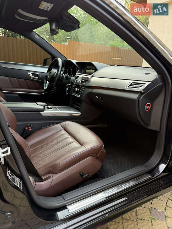 Седан Mercedes-Benz E-Class 2013 в Львове