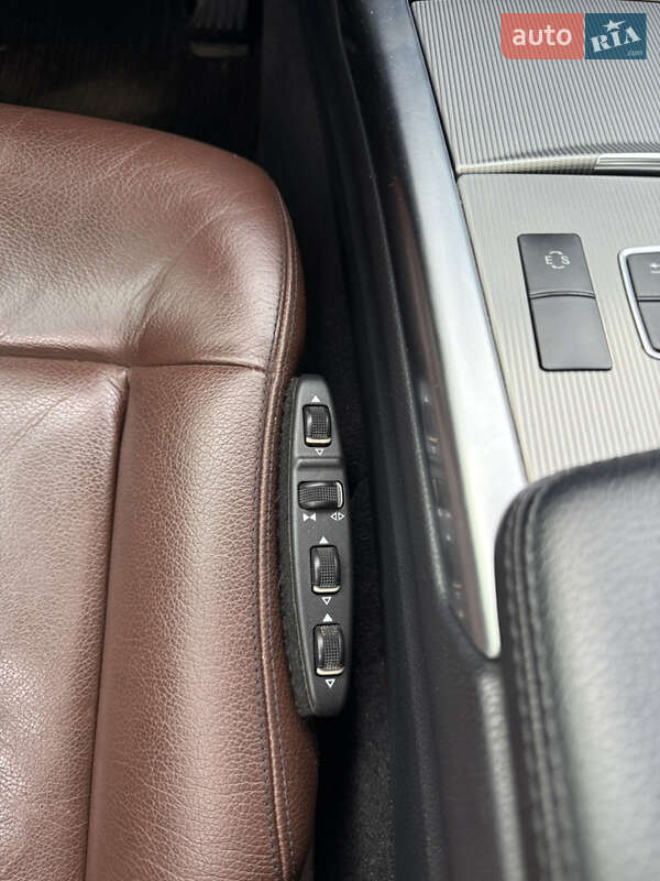 Седан Mercedes-Benz E-Class 2013 в Львове