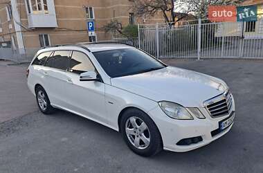 Mercedes-Benz E-Class 2011 Mercedes-Benz E-Class 2011