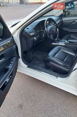 Универсал Mercedes-Benz E-Class 2011 в 