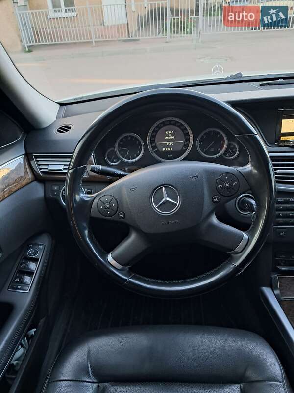 Универсал Mercedes-Benz E-Class 2011 в Бердичеве