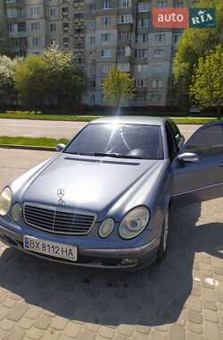 Седан Mercedes-Benz E-Class 2003 в Хмельницькому