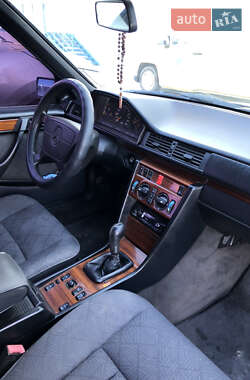 Універсал Mercedes-Benz E-Class 1996 в 