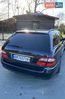 Універсал Mercedes-Benz E-Class 2005 в 