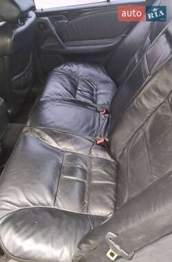 Седан Mercedes-Benz E-Class 1997 в 