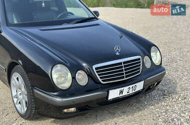 Седан Mercedes-Benz E-Class 2002 в 