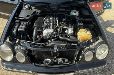 Седан Mercedes-Benz E-Class 2002 в 