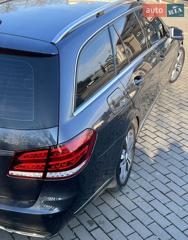 Універсал Mercedes-Benz E-Class 2013 в Івано-Франківську