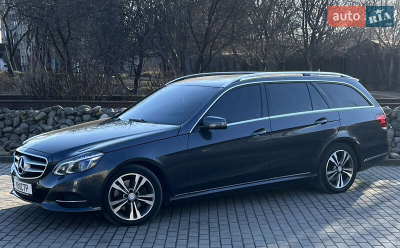 Універсал Mercedes-Benz E-Class 2013 в Івано-Франківську