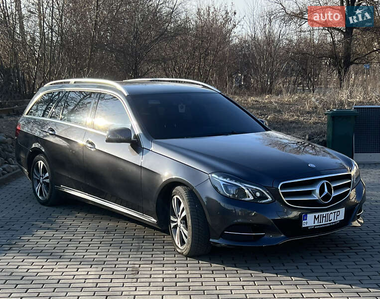 Універсал Mercedes-Benz E-Class 2013 в Івано-Франківську