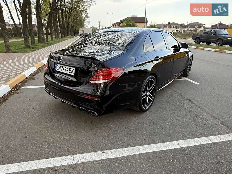 Седан Mercedes-Benz E-Class 2019 в Киеве