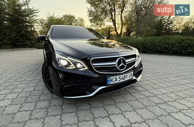 Седан Mercedes-Benz E-Class 2015 в 