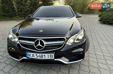 Седан Mercedes-Benz E-Class 2015 в 