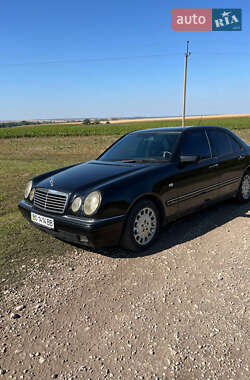 Седан Mercedes-Benz E-Class 1998 в 