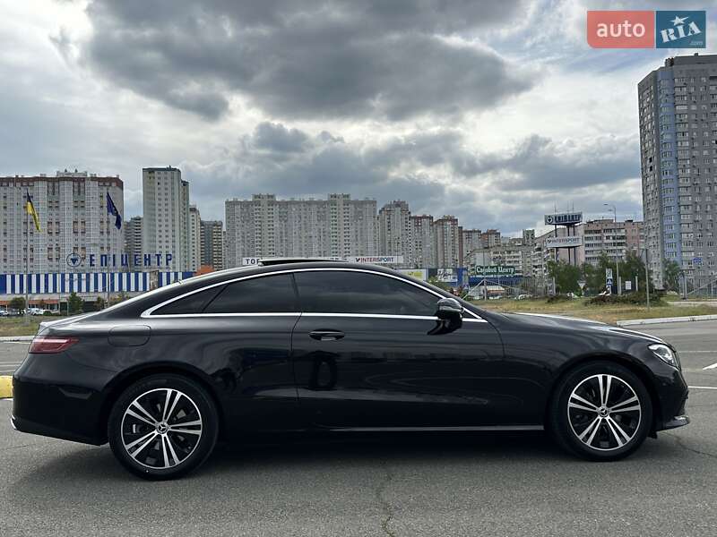 Купе Mercedes-Benz E-Class 2022 в Києві