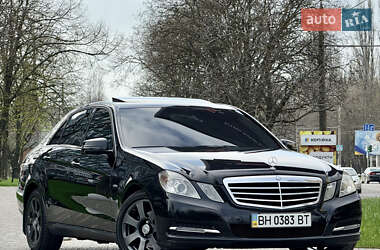 Седан Mercedes-Benz E-Class 2010 в 