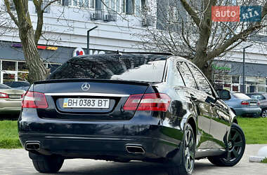 Седан Mercedes-Benz E-Class 2010 в 