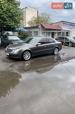 Седан Mercedes-Benz E-Class 2006 в 