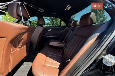 Седан Mercedes-Benz E-Class 2015 в 