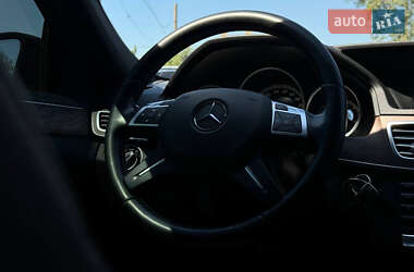 Седан Mercedes-Benz E-Class 2015 в 