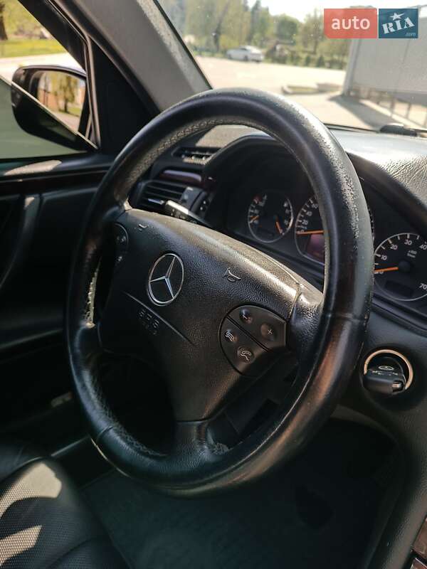 Седан Mercedes-Benz E-Class 2001 в Хмільнику