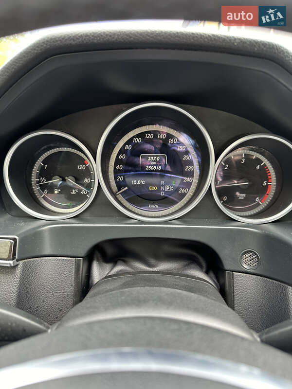 Седан Mercedes-Benz E-Class 2015 в Виннице
