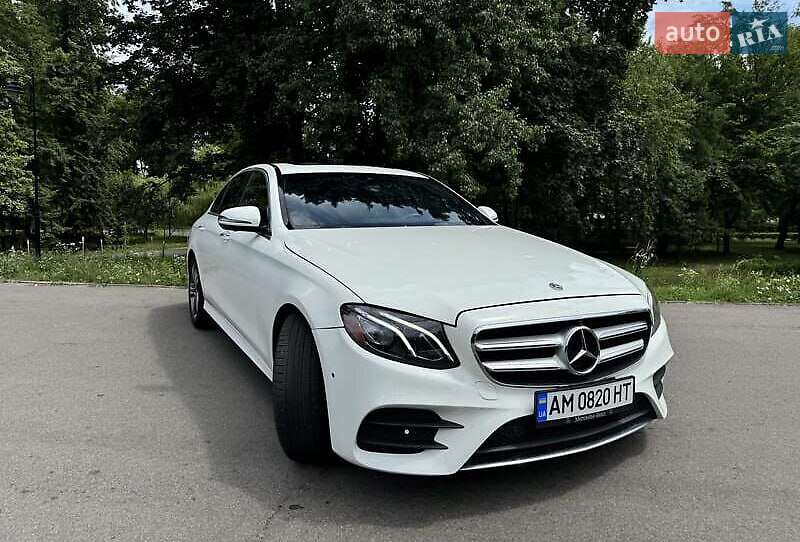 Седан Mercedes-Benz E-Class 2019 в 
