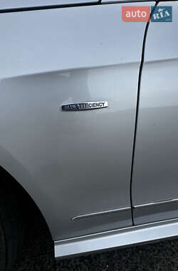 Седан Mercedes-Benz E-Class 2010 в 