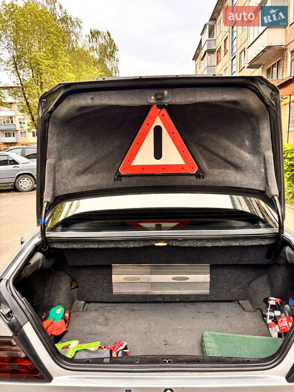 Седан Mercedes-Benz E-Class 1995 в Тернополі