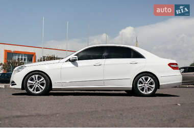 Седан Mercedes-Benz E-Class 2012 в Ужгороді