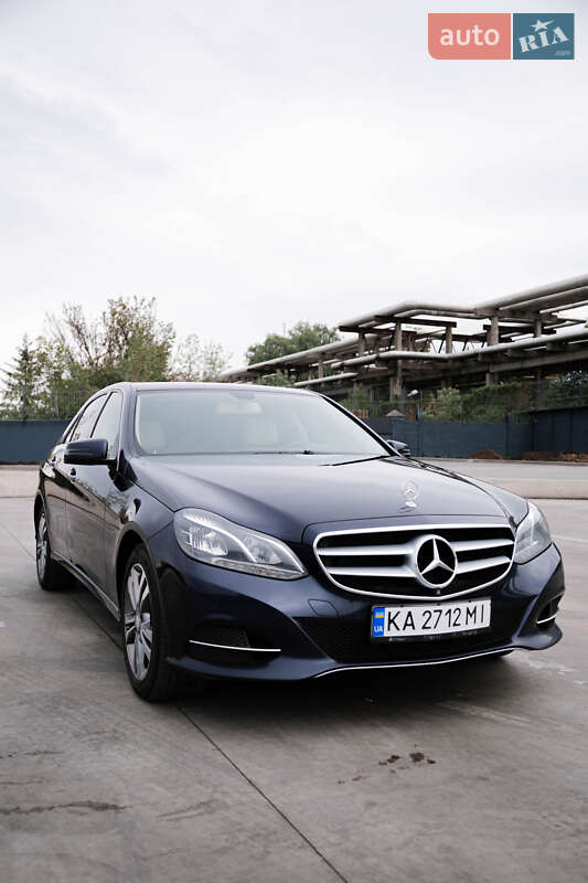 Седан Mercedes-Benz E-Class 2013 в Києві