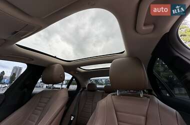 Седан Mercedes-Benz E-Class 2018 в 
