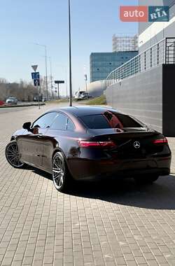 Купе Mercedes-Benz E-Class 2018 в 