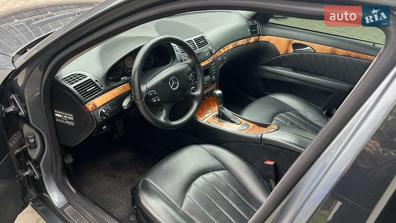 Седан Mercedes-Benz E-Class 2007 в Чернівцях