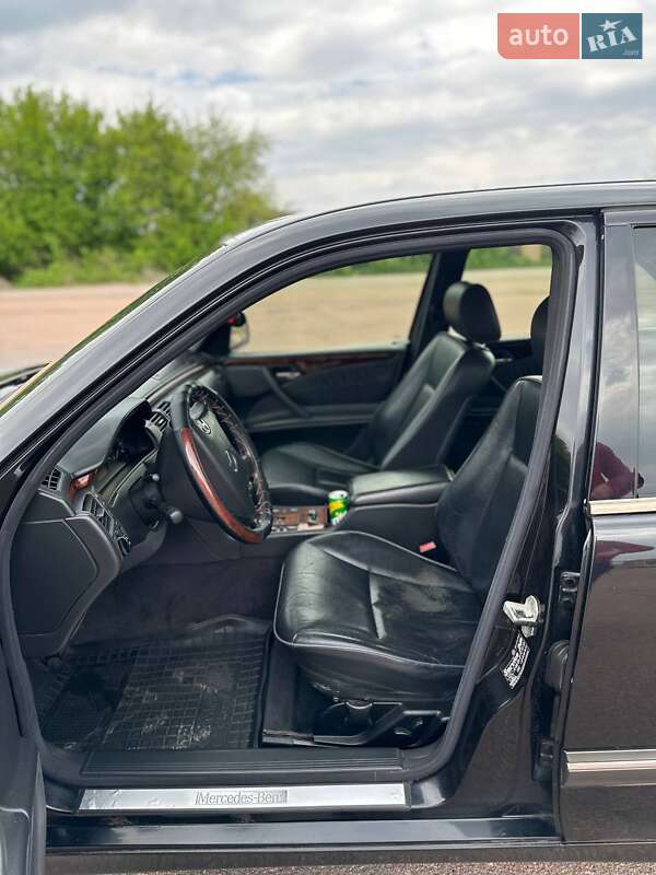 Седан Mercedes-Benz E-Class 1999 в Києві