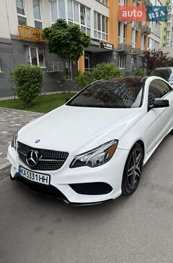 Купе Mercedes-Benz E-Class 2015 в 