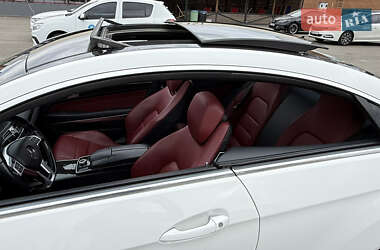 Купе Mercedes-Benz E-Class 2015 в 