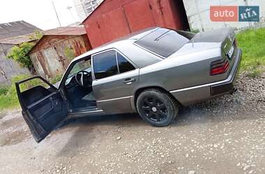 Седан Mercedes-Benz E-Class 1989 в 