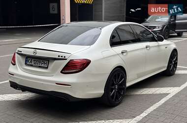 Седан Mercedes-Benz E-Class 2018 в 