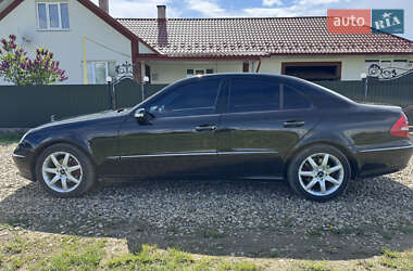 Седан Mercedes-Benz E-Class 2004 в 